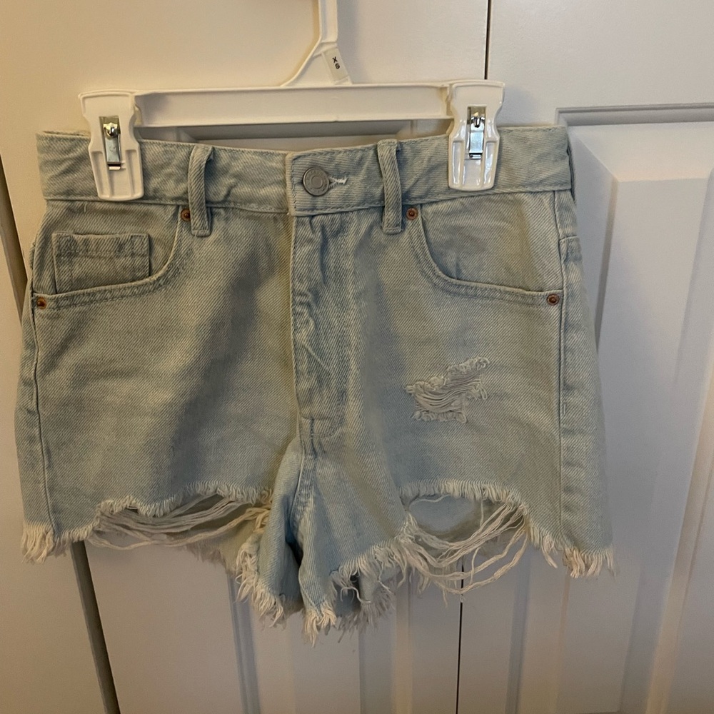 Light Wash Ripped Jean Shorts